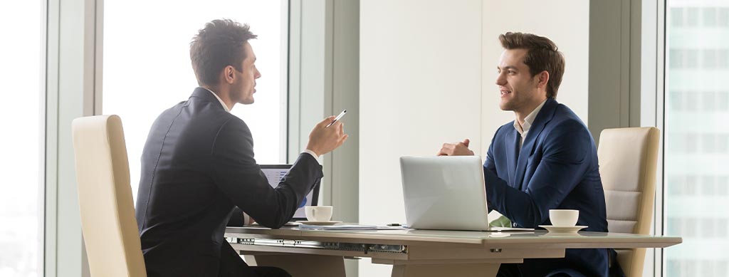 Body Language in Interviews: Small Changes That Make a Big Impact